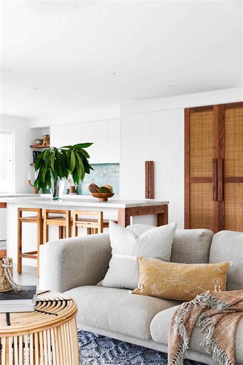 A 1950s beach house renovated for sun soaked family life – Artofit