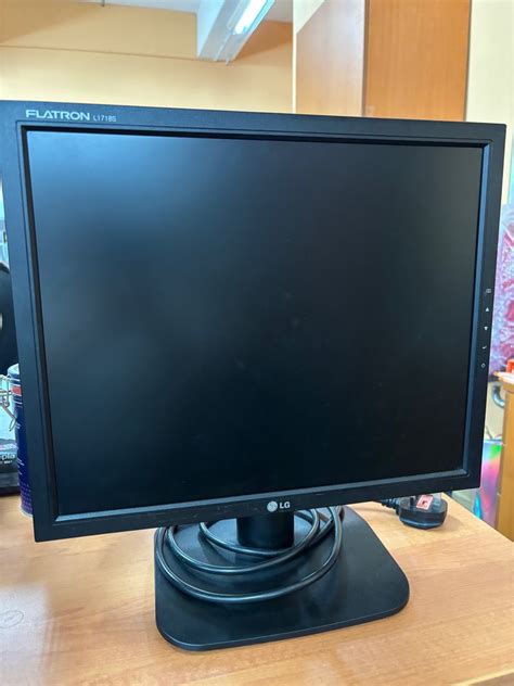 Lg Flatron L S Bn Monitor Screen Computers Tech Parts