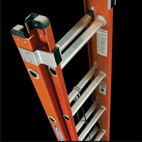 Werner D6228 2 28FT Fiberglass Double Extension Ladder