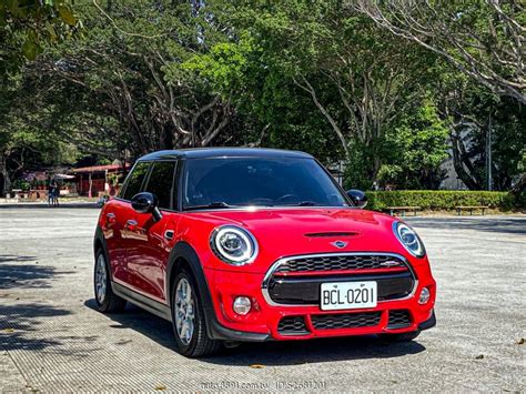 Mini迷你 Mini 5 Door 【日瓏車業】19小改款 全車升級jcw套件 保固至2022年 里程僅21萬