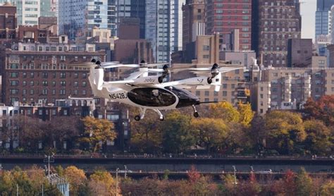 El Primer Vuelo Tripulado De Taxi A Reo Evtol Despega En La Ciudad De