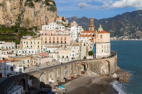 Il Magnifico Borgo Di Atrani A Picco Sul Mare Il Comune Pi Piccolo D