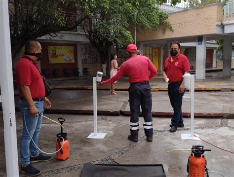 Recorren Escuelas Que Este Lunes Regresaron A Clases Presenciales A