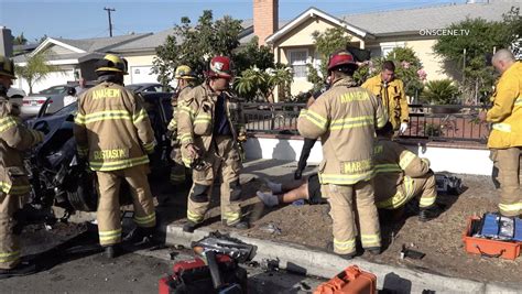 Sports Car Collides Into Multiple Cars Four Injured Anaheim Onscenetv