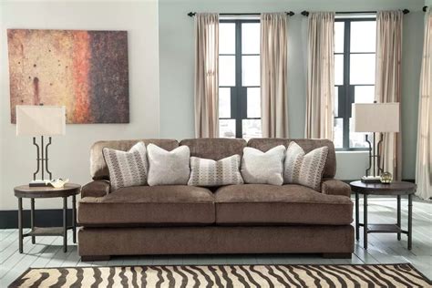 20 Stylish Throw Pillow Ideas For Brown Couches Deep Sofa Coastal