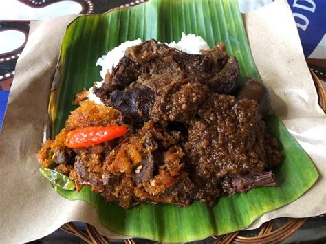 GUDEG YU DJUM PUSAT, Gunung Kidul - Restaurant Reviews, Photos & Phone ...