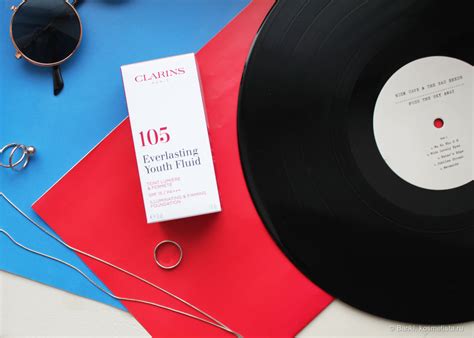 Clarins Everlasting Youth Fluid в оттенке 105 Nude станет ли любимым Отзывы покупателей