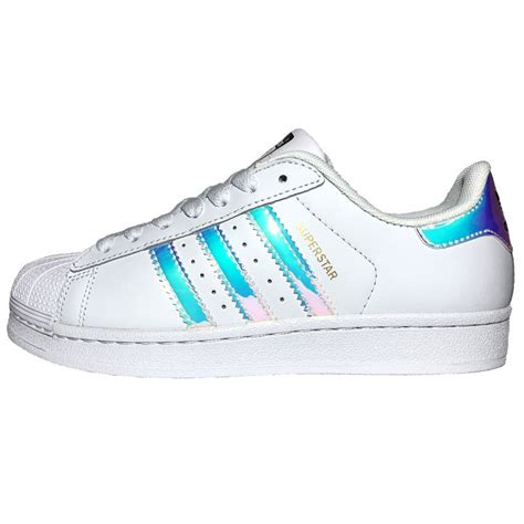Кроссовки Adidas Superstar. Купить в Москве.