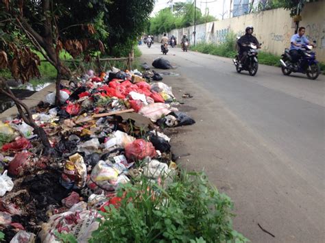 Dinas Lh Kota Bekasi Tutup Tps Liar Deliknews