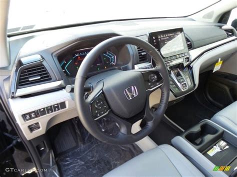 2018 Honda Odyssey Elite Dashboard Photos GTCarLot