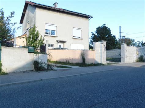 Vente MAISON BOURG EN BRESSE 170M² RUE SU STAND