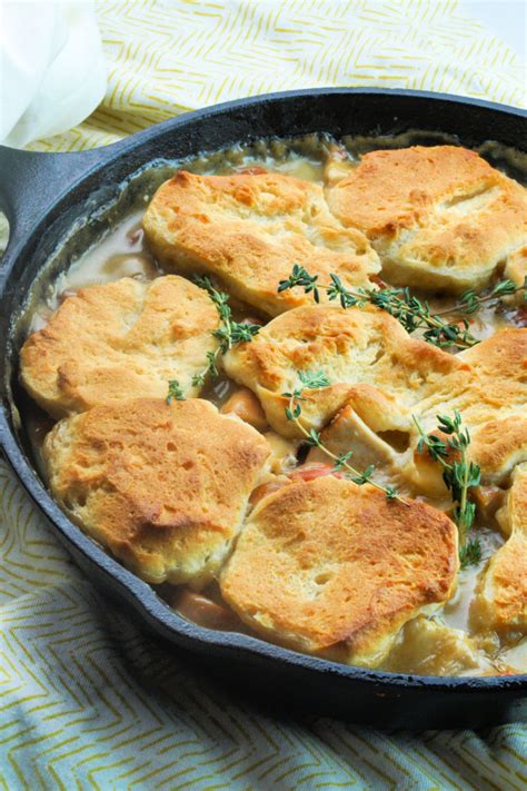 Cast Iron Skillet Chicken Pot Pie Roscoe S Recipes