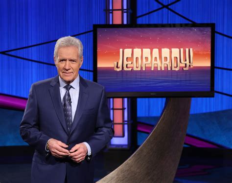 First woman to break into top 4 all time winners on Jeopardy! - Page 2 ...