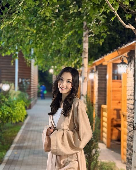 Photo posted by ESENTAEVVA GULNARA🐥 (@metiska_gulnara_)