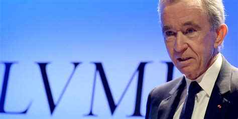 Le Français Bernard Arnault devient la deuxième plus grande fortune