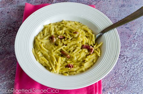 Pasta Con Fave Secche E Pancetta Cremosa E Saporita