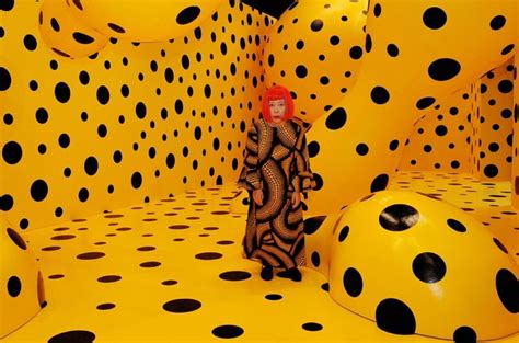 Yayoi Kusama Per Louis Vuitton Donna Fanpage