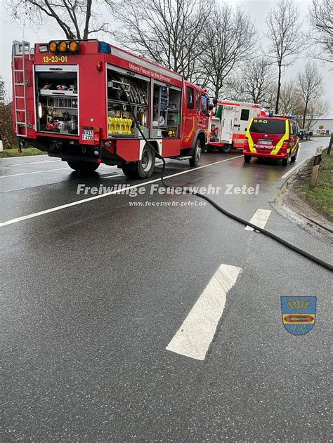 Verkehrsunfall Jakob Borchers Straße Freiwillige Feuerwehr Zetel