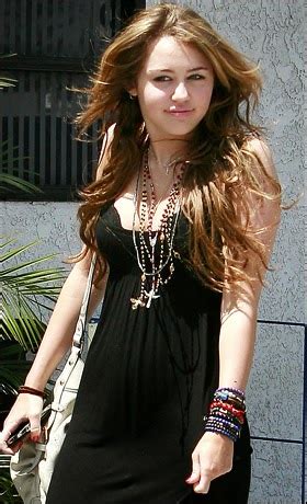 Miley Cyrus Hot Pics Miley Cyrus Naked Bikini Wallpapers Images