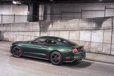 Dark Highland Green 2020 Ford Mustang