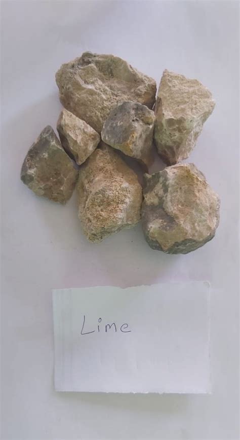 Brown Quick Lime Lumps Packaging Type Loose Grade Analytical Grade