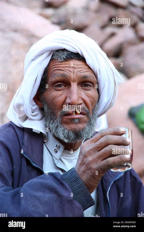 Bedouin Old Man Drinking Tea Stock Photo Alamy