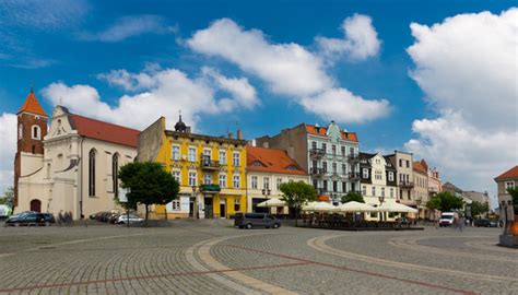 รูปภาพGniezno – เลือกดูภาพถ่ายสต็อก เวกเตอร์ และวิดีโอ1,266 | Adobe Stock