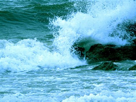 ocean waves crashing  rocks  stock photo public domain pictures