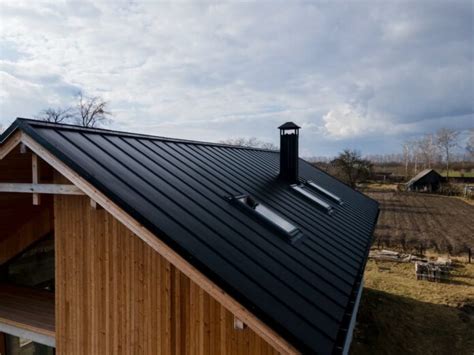 PVC Roofing Sheets: A Comprehensive Guide to Types and Advantages