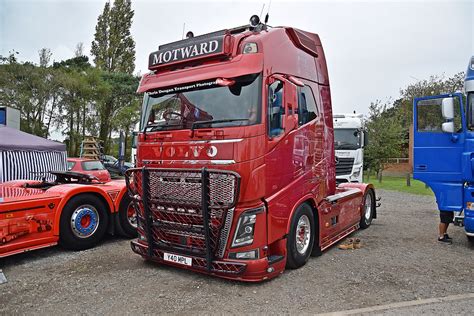 Y Mpl Motward Volvo Fh Truckfest Newark On A