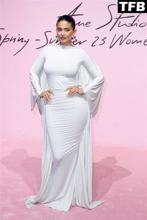 Kylie Jenner Flaunts Her Curves In A White Dress During Paris Fashion