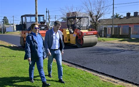 MÁS OBRAS DE PAVIMENTACIÓN Y DESARROLLO URBANO EN LOS BARRIOS