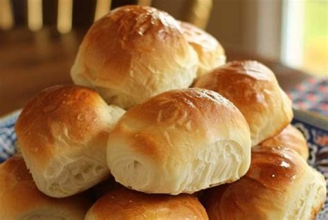 Easy Big Fat Yeast Rolls Recipe Masters Of Kitchen Recipes