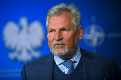 Aleksander Kwaśniewski pojawił się w Sejmie To są wybory o być albo