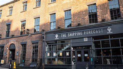 13 Best Pubs In Liverpool Right Now