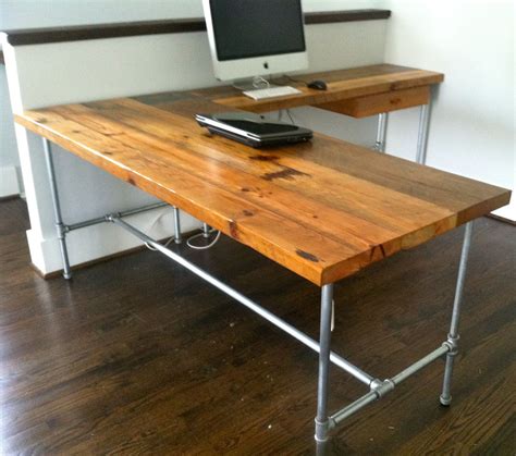 reclaimed wood desk | Reclaimed wood desk, Wood desk, Desk