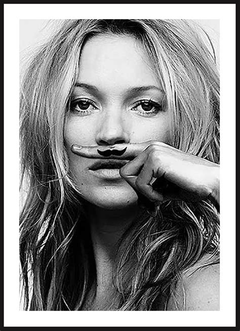 Poster Story Plakat Wąsik Kate Moss wymiary 50 x 70 cm posterstory