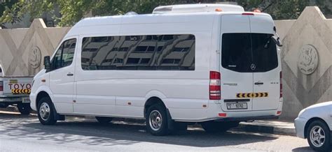 Top 14 Seater Luxury Van For Rent In Dubai