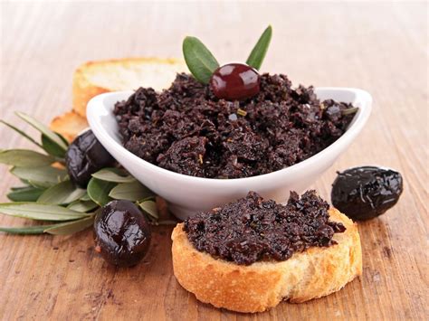 Tapenade noire bien relevée Recette de Tapenade noire bien relevée