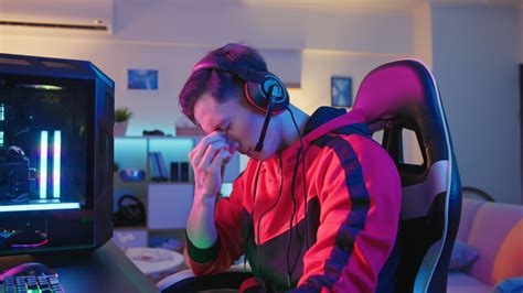 Gaming and Eye Health: Protect Your Vision from Digital Eye Strain