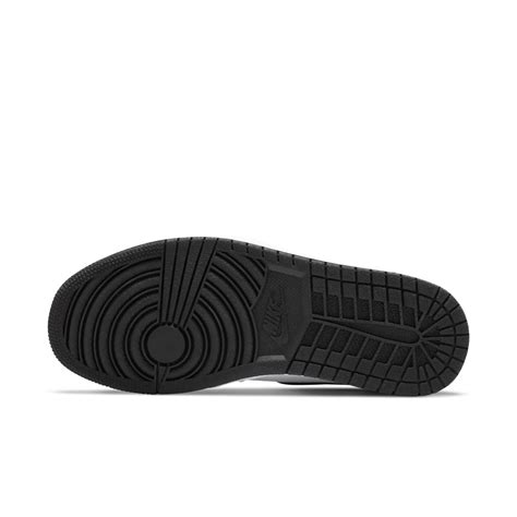 Air Jordan 1 Smoke Grey Release Date Nike Snkrs