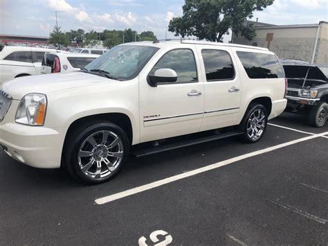 2013 GMC Yukon XL Test Drive Review - CarGurus