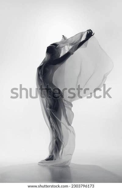 Photo Naked Woman Standing Profile Photos Images Pictures Shutterstock