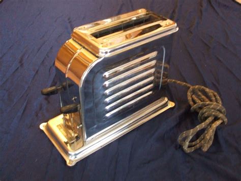 Antique Art Deco Toasters Etc Vintage Toaster Vintage Appliances