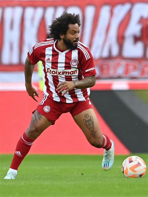 Após cinco meses Marcelo rescinde contrato o Olympiacos MH Esportes