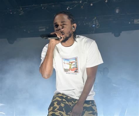 Kendrick Lamar Claims The Rap Throne With His New Song