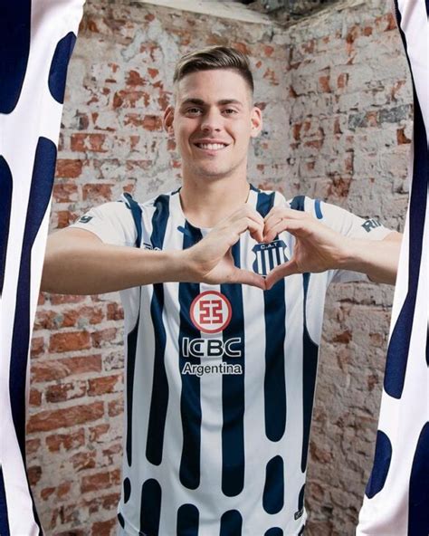 Nova camisa titular do Talleres de Córdoba 2023 Givova MDF