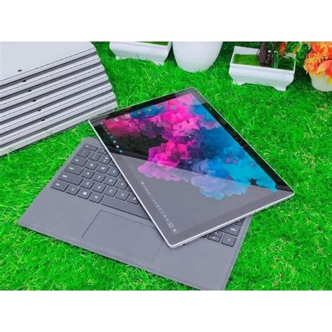 Jual Laptop Microsoft Surface Pro5 Core I5 Gen7 Shopee Indonesia