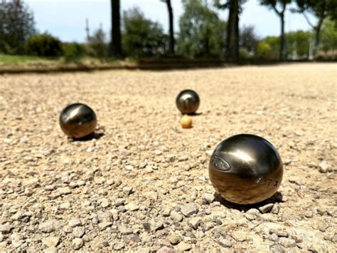 Bien choisir ses boules de pétanque wimod