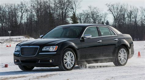 2014 Chrysler 300c Awd Provides Style Crossover Like Capability And